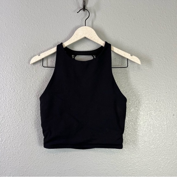 Alo Yoga Black Movement lace up strappy Back Sports Bra crop top, size medium - Picture 2 of 5